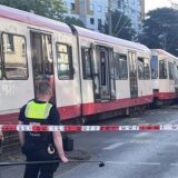 Mehrere Meter mitgeschleift wurde ein Pkw nach dem Zusammenstoß mit einer Stadtbahn am 12. Mai an der Münsterstraße.
