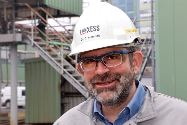Lanxess Bergkamen, Werksleiter Dr.Carsten Hummelt (A.)