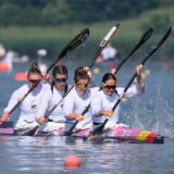 Jule Hake im K4.