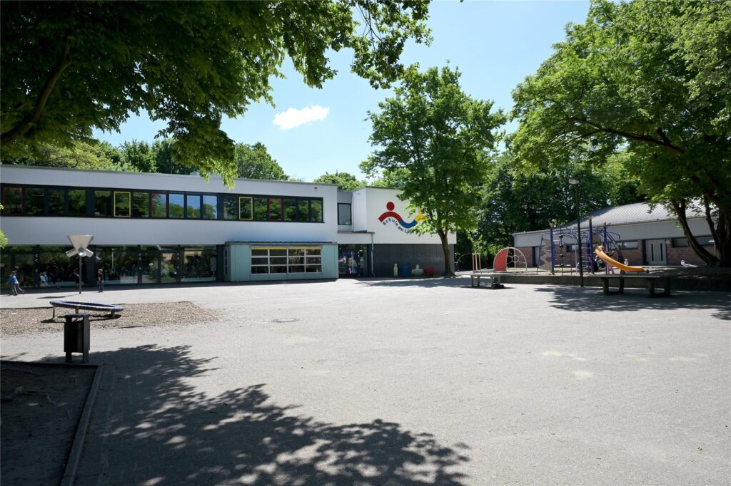 Die Lüner Schule am Lüserbach in Horstmar soll genauso wie der Teilstandort in Niederaden möglichst schnell einen Neubau für die offene Ganztagsschule (OGS) bekommen. 