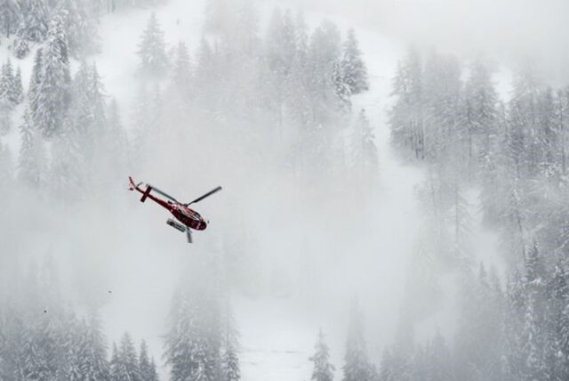 In der Schweiz sind die Leichen von fünf Skitourengängern entdeckt worden.
