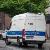 Einsatzwagen der Polizei an der Ahlener Straße in Hamm.