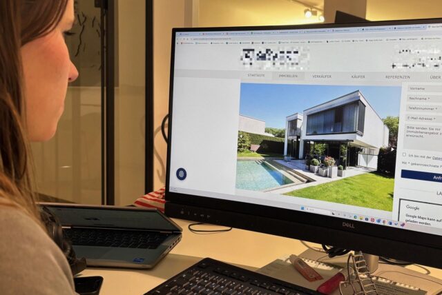 Ein Blick auf die Immobilienanzeige zur Villa von Ralf Fährmann in Recklinghausen