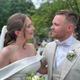 Elies und Sebastian Brinkert haben bei „klein glücklich“ in Datteln geheiratet.