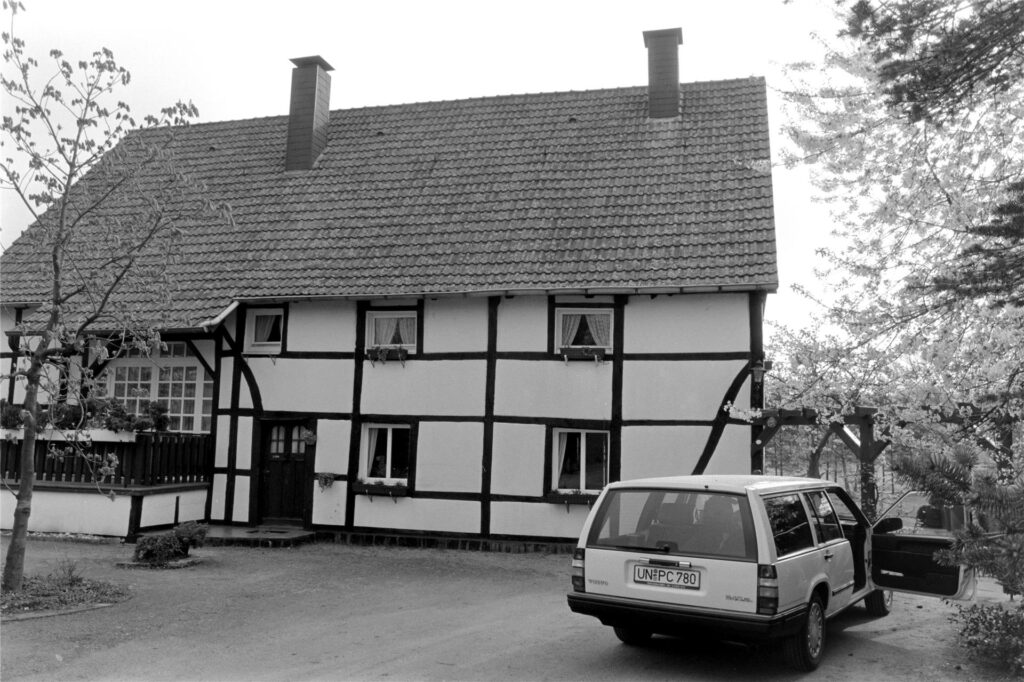 Lange wohnte Goldstein an der Hirschwiese in Cappenberg. Dass sein Nachbar ihm einmal zum Oldtimer seiner Träume verhelfen würde, ahnte er da noch nicht.