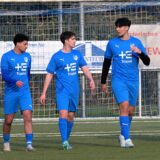 Spieler von BW Alstedde laufen über das Feld.