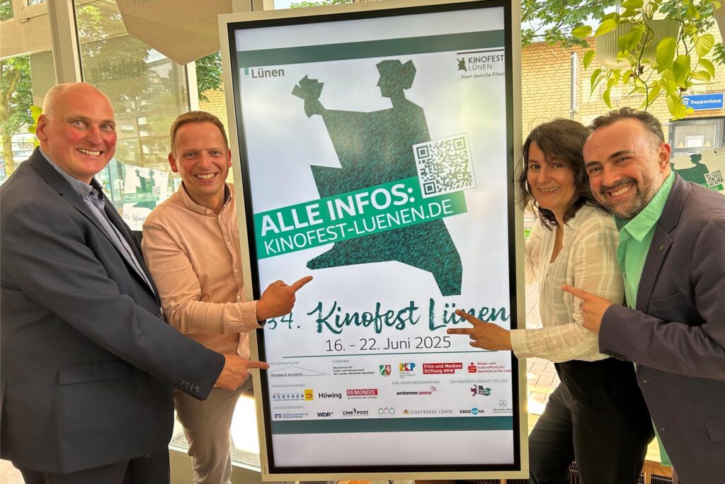 Die Vorfreude der Veranstalter auf das Kinofest steigt. V.l: Thorsten Redeker, Daniel Magalski, Sonja Hofmann und Nikolaj Nikitin.