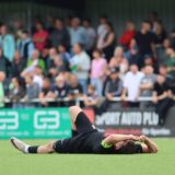 Enttäuschte Spieler von Roj in Hordel.