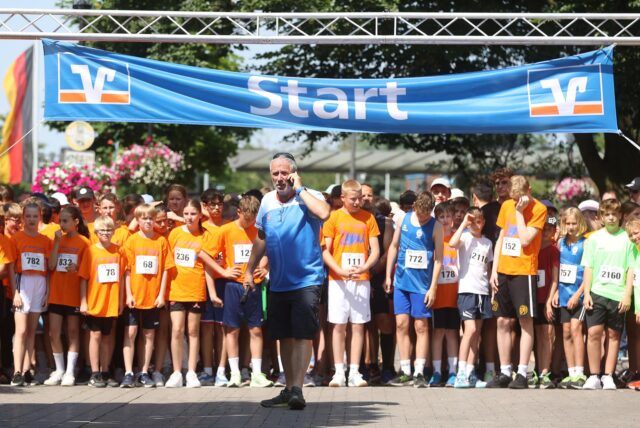 Der Start für die Schülerläufe.