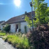 Eingang zum Haus in der Swedestraße 1 in Lütgendortmund, das im Juni vor dem Dortmunder Amtsgericht zwangsversteigert wird.