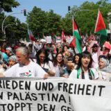 Am Samstag zogen etwa 600 Menschen durch die Dortmunder City für eine pro-palästinensische Demonstration.