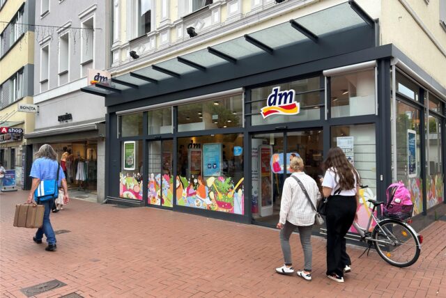 dm von außen in der Innenstadt von Lünen