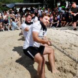 Tauziehen beim „Gemeinsamfest“ 2025 in Frömern.