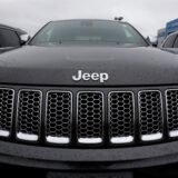 Das ältere Modell eines Jeep Grand Cherokee: Ein ähnliches Auto wurde in Unna gestohlen.
