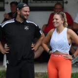 SV Afferdes Chefcoach Angelo Lo Giudice und die Fitnesstrainerin Laura Kirchhoff.