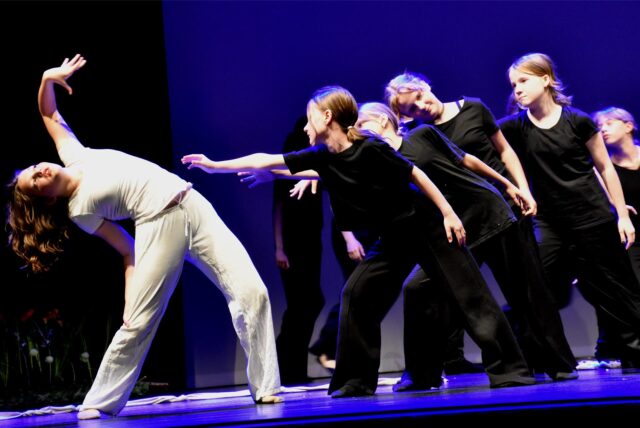 Junges Theater begeistert mit Vielfalt und Tiefgang