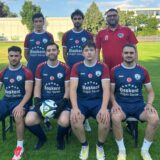 Auftakt beim FC Bönen in die erste B-Liga-Saison. Die Neuzugänge auf einem Mannschaftsfoto.