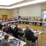 Sitzung des Kreistages in der Aula des Hellweg-Berufskollegs in Unna.