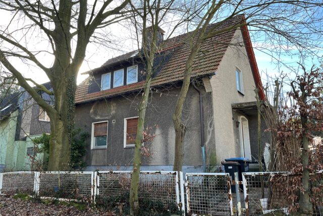 In dieses Haus an der Bergstraße 100 muss noch investiert werden. Dafür ist es sehr gut gelegen.