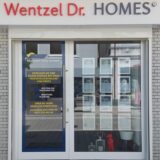 Das Ladengeschäft von „Wentzel Dr.“ in Unna scheint bereits verlassen und wird in einem Immobilieninserat zur Neuvermietung angeboten.