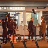 Dreharbeiten für den neuen Dortmund-Tatort am Bergmann Kiosk. Kommissar Faber (rechts) trifft sich mit seinem Ex-Kollegen Daniel Kossik auf ein Bier.