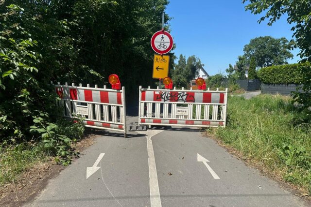 Der Weg zwischen dem Strandweg und dem Dortmund-Ems-Kanal ist derzeit gesperrt.