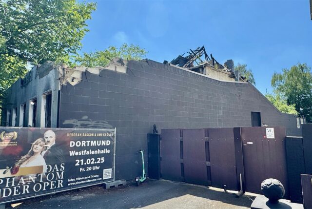 Die Ruine des ehemaligen Saunaklubs an der Stockumer Straße