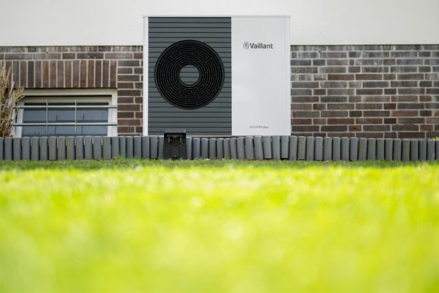 Gefühlt steht die Wärmepumpe in immer mehr Gärten. Doch die Stadt Unna stuft ihre Verbreitung alles in allem als gering ein.