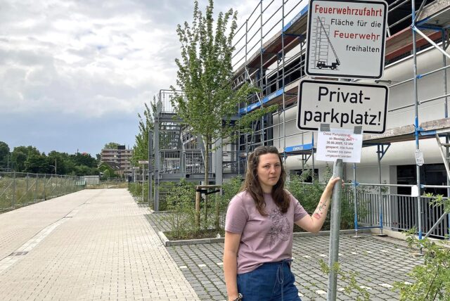 Parken auf den Außenstellplätzen an der alten Gleisfabrik in Dortmund-Barop ist nicht mehr möglich.