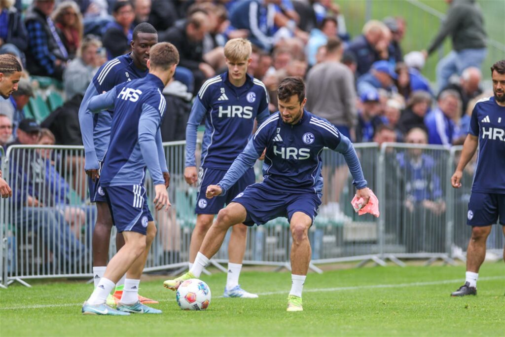 Vorbereitung, Sommertrainingslager des FC Schalke 04 in Neustift im Stubaital