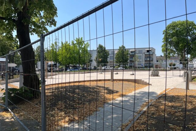Der Museumsplatz in Bergkamen-Oberaden ist noch mit einem Bauzaun versperrt.