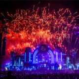 Nach der Hitze kommt der Regen: Das Parookaville-Festival geht am Sonntag im Regen unter.