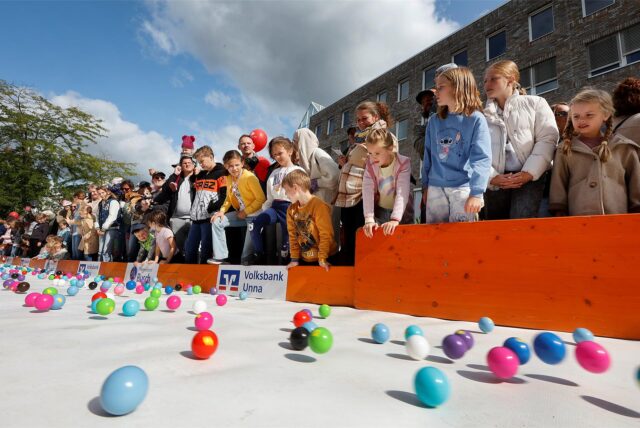 Ein rasanter Höhepunkt beim Fest zum Tag des Kindes in Unna am 20. September ist die Neuauflage des Bällerennens. 7000 Bälle hat der Lions CLub Via Regis dafür eingekauft.